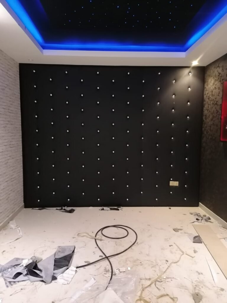 ألواح العزل الصلبة توفر حماية فعالة ضد الحرارة والرطوبة وتزيد من راحة المكان.