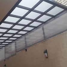 مظلات لكسان