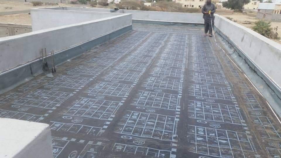 حلول العزل الحراري للأسطح المبلطة في الدمام لتحسين راحة المنزل