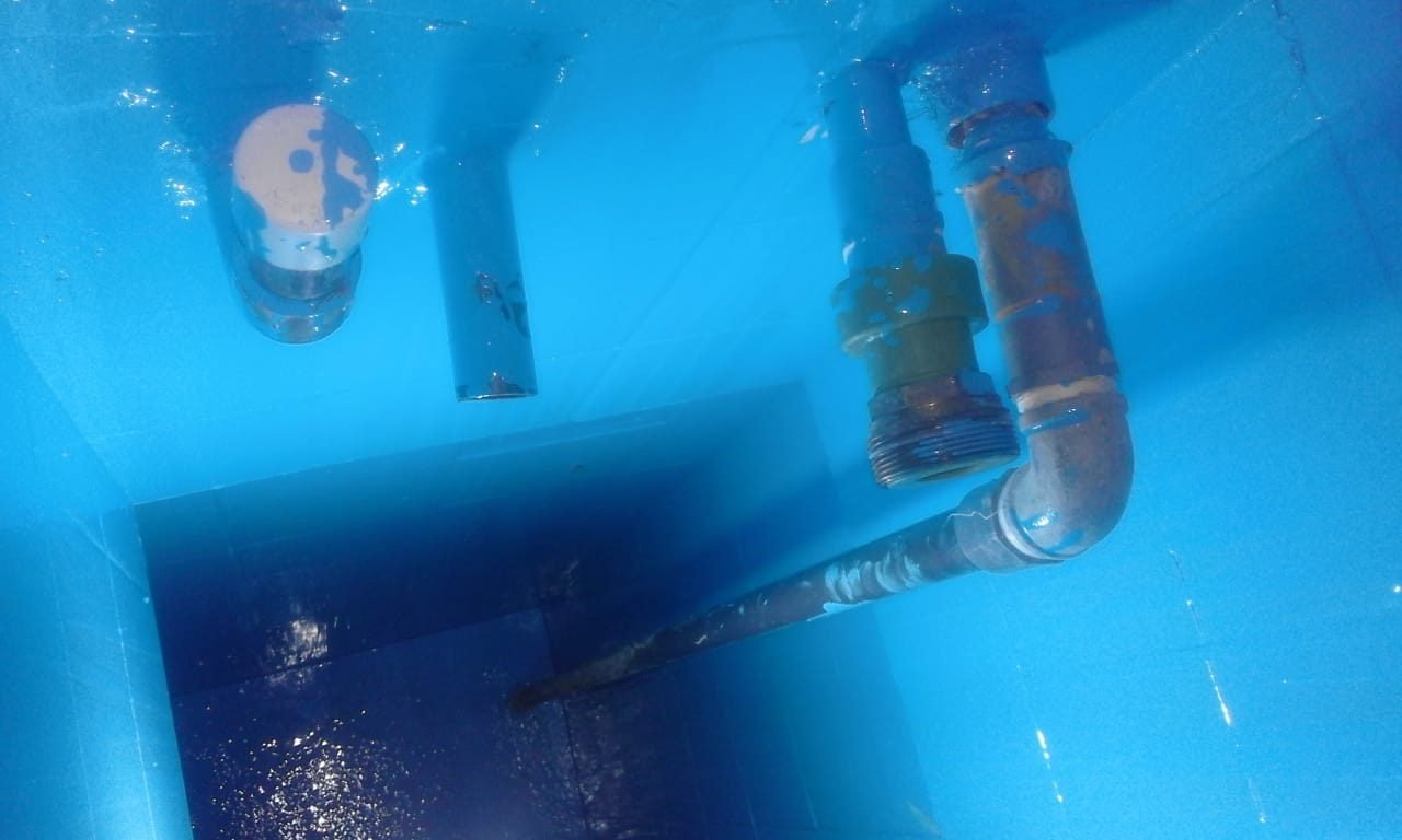 عوازل خزانات المياه: حماية فعالة لضمان سلامة المياه وجودتها