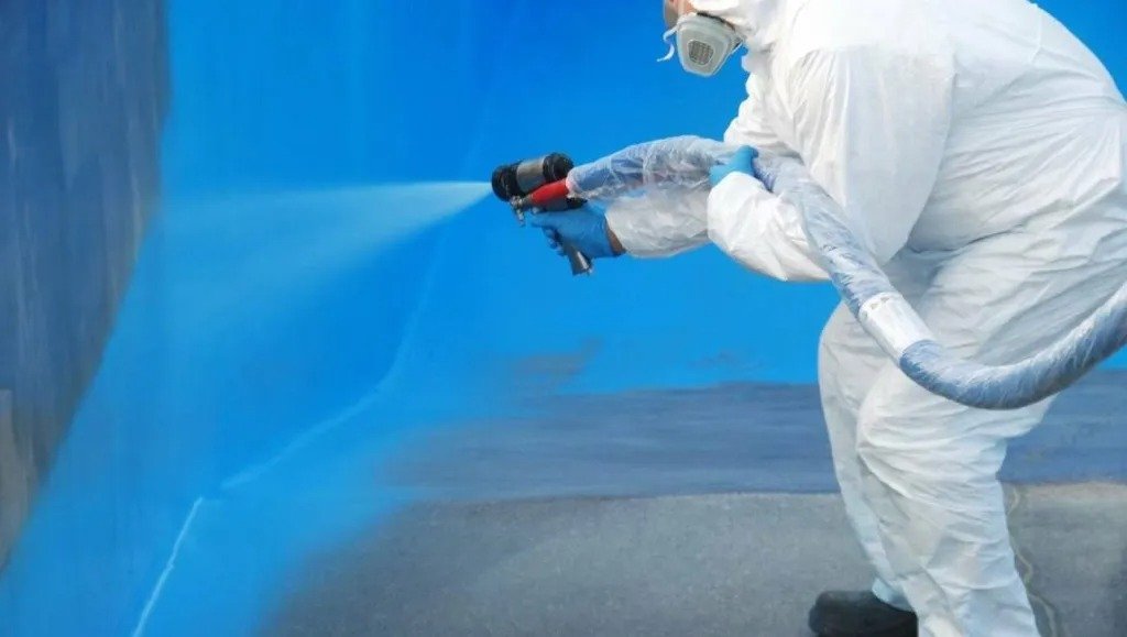 عوازل خزانات المياه: حماية فعالة لضمان سلامة المياه وجودتها