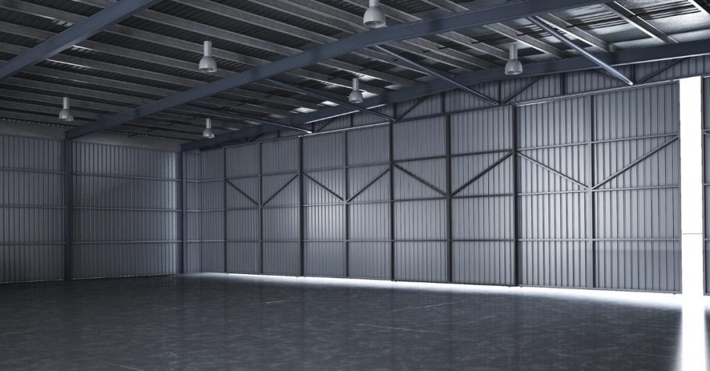 عوازل هناجر متميزة في الدمام للحد من تأثيرات الطقس على المنشآت