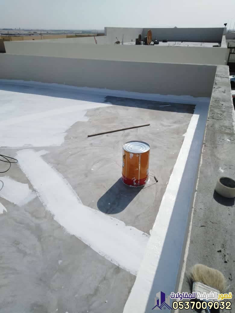 فوم العزل يساهم في تقليل انتقال الحرارة ويوفر بيئة مريحة داخل المباني.