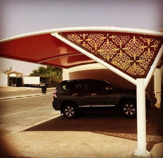 مظلات سيارات